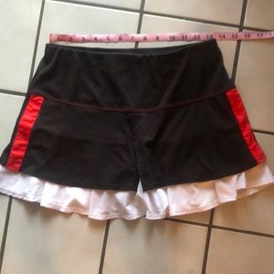 Lucky in Love tennis / pickleball Skort size medium EUC